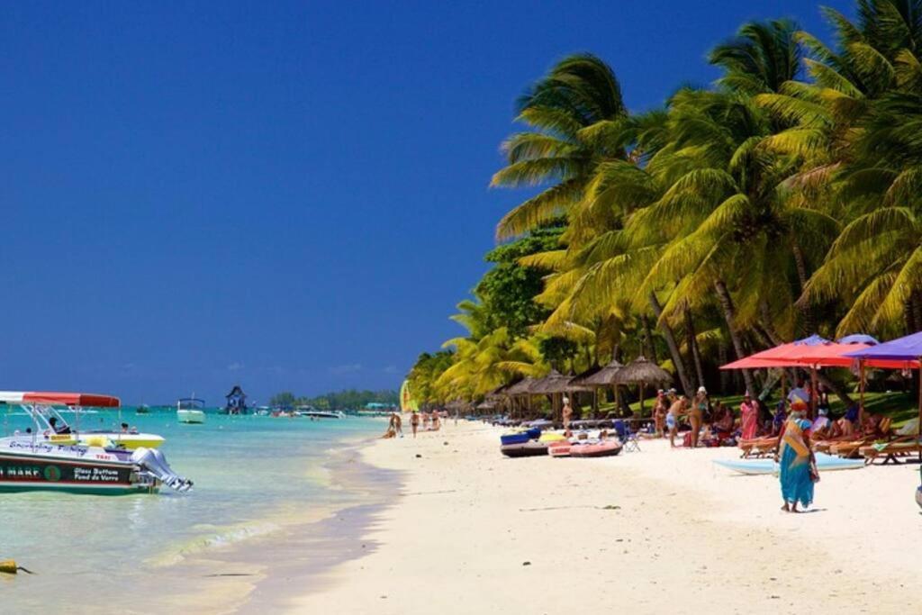 Lovely 2-Bedroom Condo Close To The Beach… Trou aux Biches Exterior foto